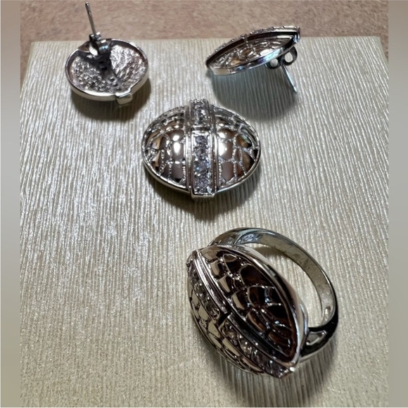 Macy's Silver Jewelry Set - Picture 3 of 4